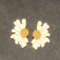 Orecchini fiore idearegalo