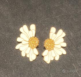 Orecchini fiore idearegalo