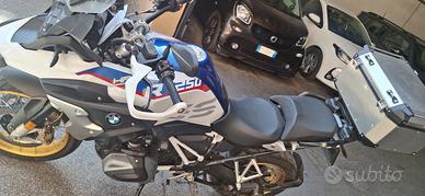 MOTO BMW R1250 GS