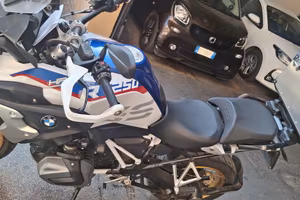 MOTO BMW R1250 GS