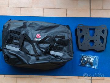 PIASTRA PORTAPACCHI + BORSA 50LT. - VSTROM800DE
