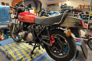 Suzuki gs1000 / gs550m katana