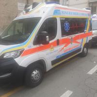 FIAT DUCATO AMBULANZA COS