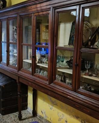 Credenza antiquariato