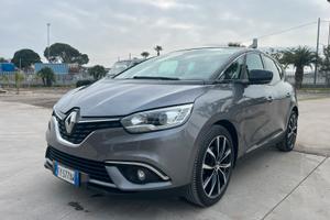 Scenic cc 1.7 cv 150 initiale paris