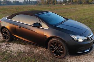 Opel Cascada Black Edition