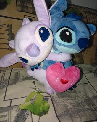 Stitch e Angel Disneyland Paris 