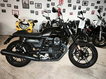 Moto Guzzi V7 STONE