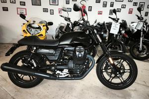 Moto Guzzi V7 STONE