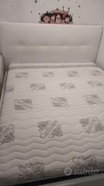 Letto matrimoniale Stone