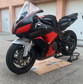 Honda cbr 1000rr