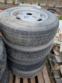 Gomme e cerchi land rover