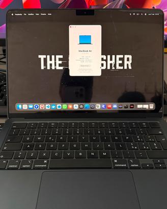 MacBook Air M3 13,6” 16GB RAM 256GB – 92% batteria