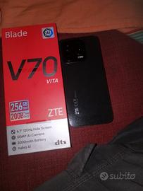 telefono zte V70 