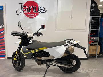 Husqvarna 701 Supermoto