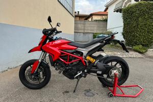 Ducati hypermotard 821