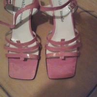 Sandali di vernice rosa