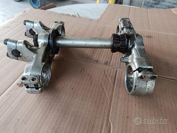 piastre forcella Suzuki RM 125.  250 anno 89. 92