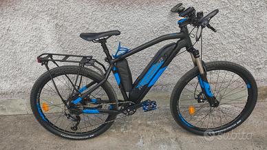Bicicletta pedalata assistita Rockrider EST500