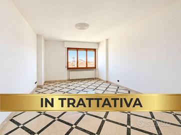 Appartamento di 90 m² con 2 locali a Vercelli