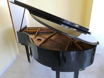 Pianoforte quarto di coda Challen London