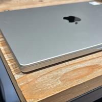 MacBook Pro 14 M1 Pro 32gb ram 512ssd ex demo