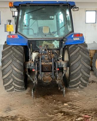 Trattore new holland