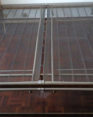 Due brande agganciabili per letto matrimoniale