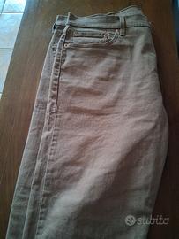 Levis uomo