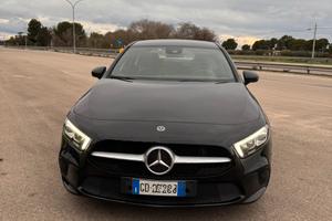 Mercedes classe A Sedan 180d automatica sport
