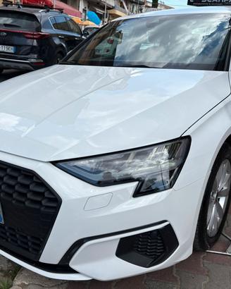Audi A3 SPB 30 TDI Business