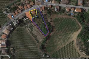 Villa Unifamiliare da Ristrutturare con Corte