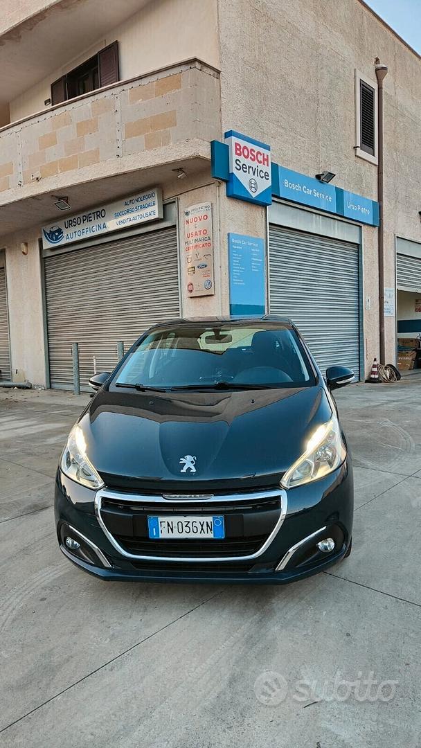 Peugeot 208 1° serie