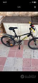 Bicicletta bambino/ a  6-8 anni, altezza fino 140
