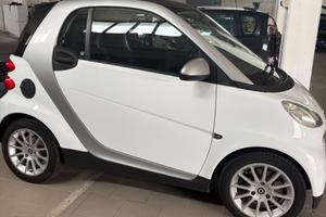 Stupenda Smart 1000 a benzina