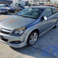 OPEL ASTRA H GTC A04 1.7 CDTI 110CV -ricambi