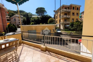 2 LOCALI A RAPALLO