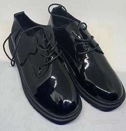 Scarpe nere Oxford lucide moderne UNISEX 41 donna