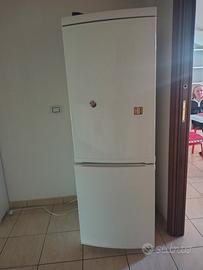 frigorifero con congelatore 