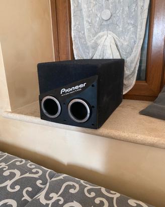 Amplificatore kenwood KAC-628 e subwoofer pioneer