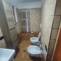 Dependance in villa arredata