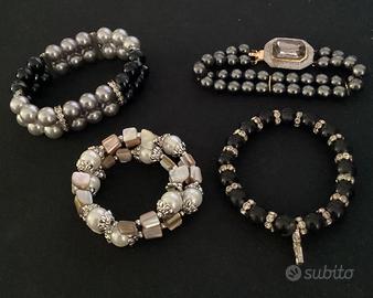 Lotto 4 bracciali eleganti perle