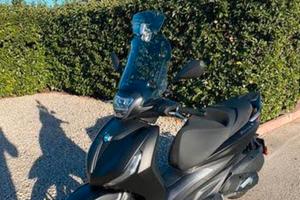 Piaggio Beverly 400 hpe