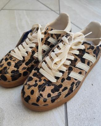scarpe sneaker