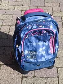 Trolley Seven per scuola