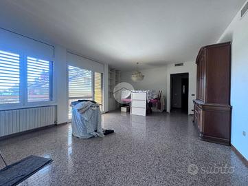 4 LOCALI A BAGNATICA