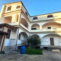 Macerata Campania - Villa con giardino