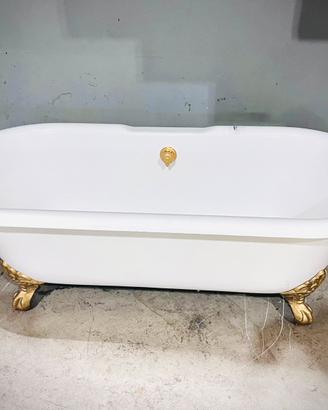 Vasca da Bagno con Piedini in Ghisa Stile Impero