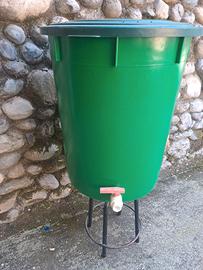 mastello per vendemmia