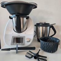 Bimby TM5 con doppio boccale, borsa e libri